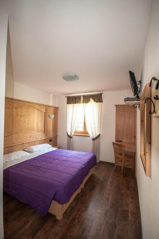 B&B Ledro Affittacamere Mezzolago Værelse billede
