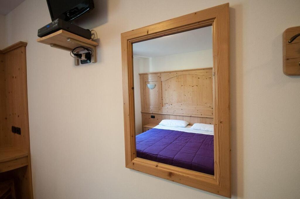 B&B Ledro Affittacamere Mezzolago Værelse billede