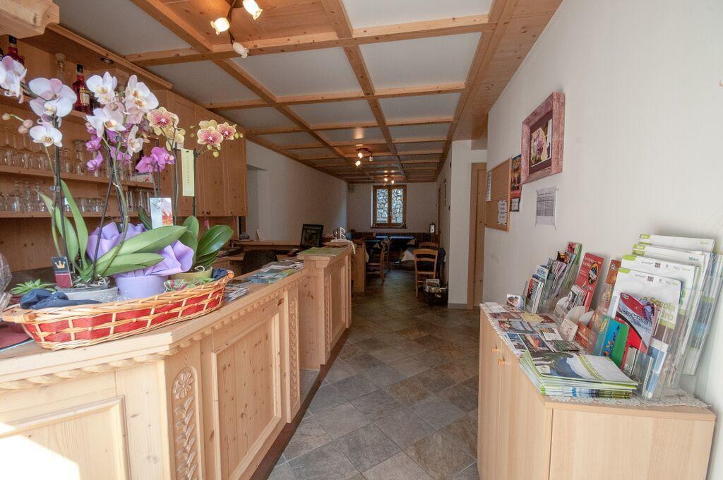 B&B Ledro Affittacamere Mezzolago Eksteriør billede